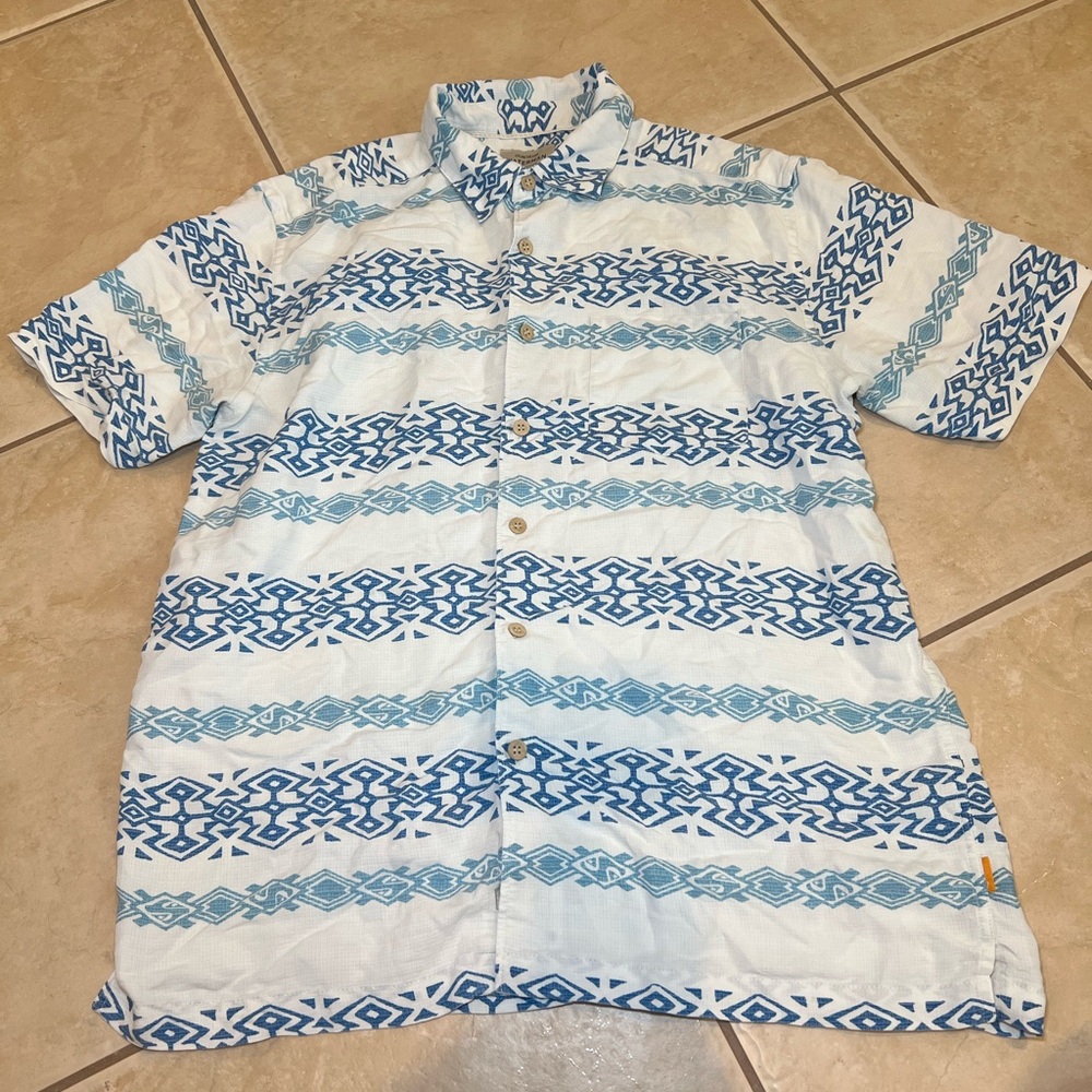 Quiksilver Waterman Blue and White Patterned Shirt